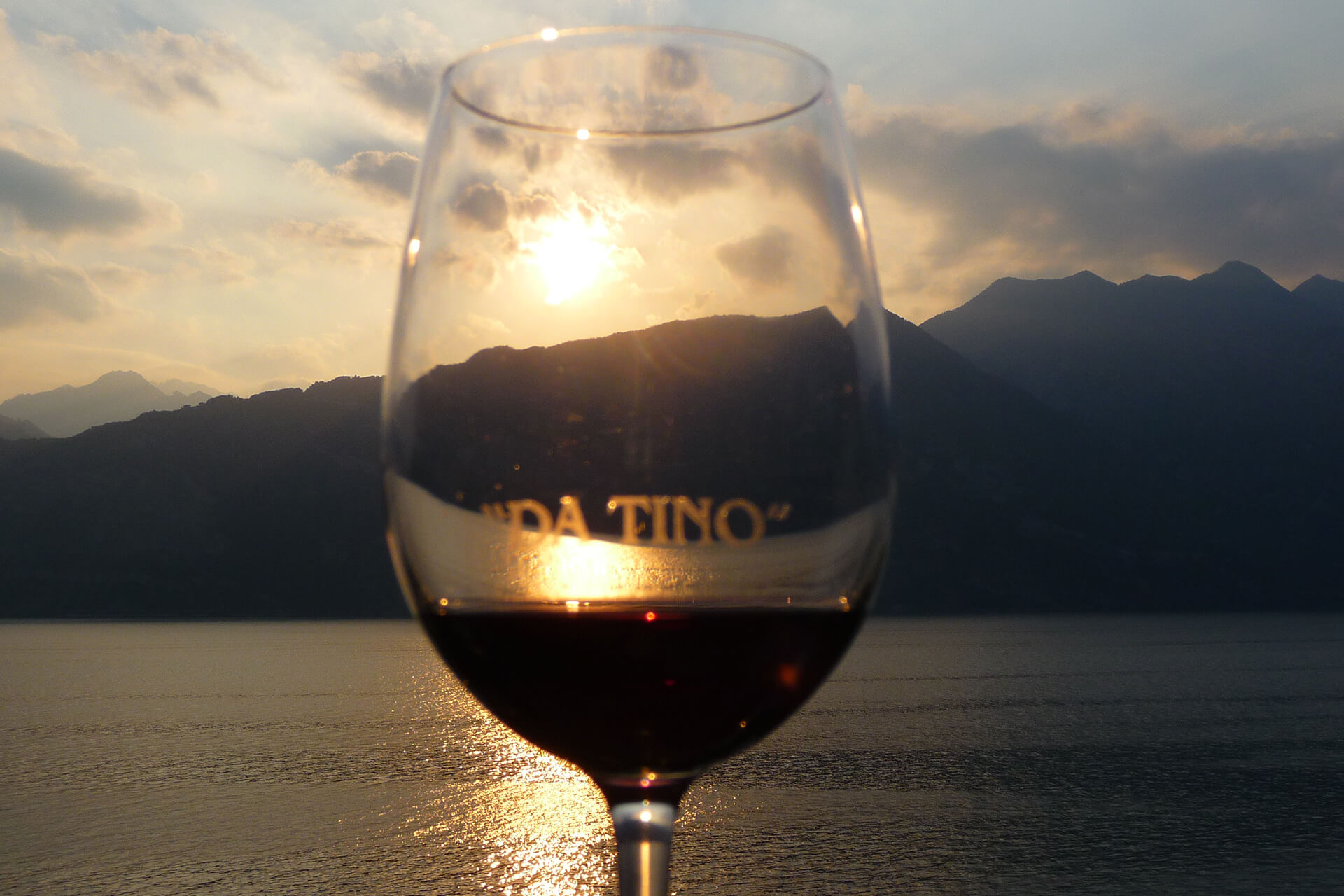 pool-panorama-hotel-gardasee-malcesine-da-tino